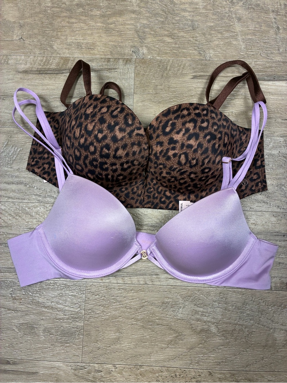 Victoria Secret 2 Bombshell Push Up Satin Leopard Print Bras Strapless Padded